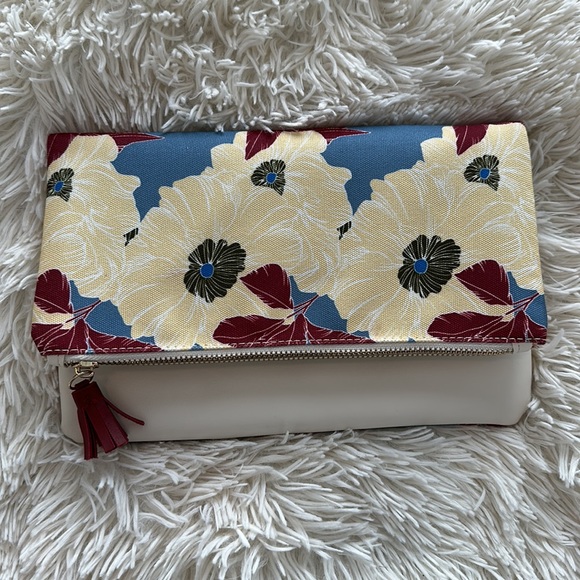 Spring Clutch - Picture 4 of 4